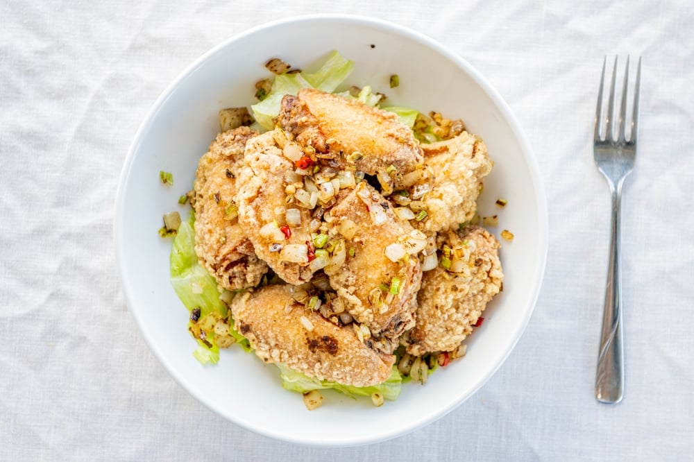 Salt & Pepper Chicken Wings (8) 椒盐鸡翅