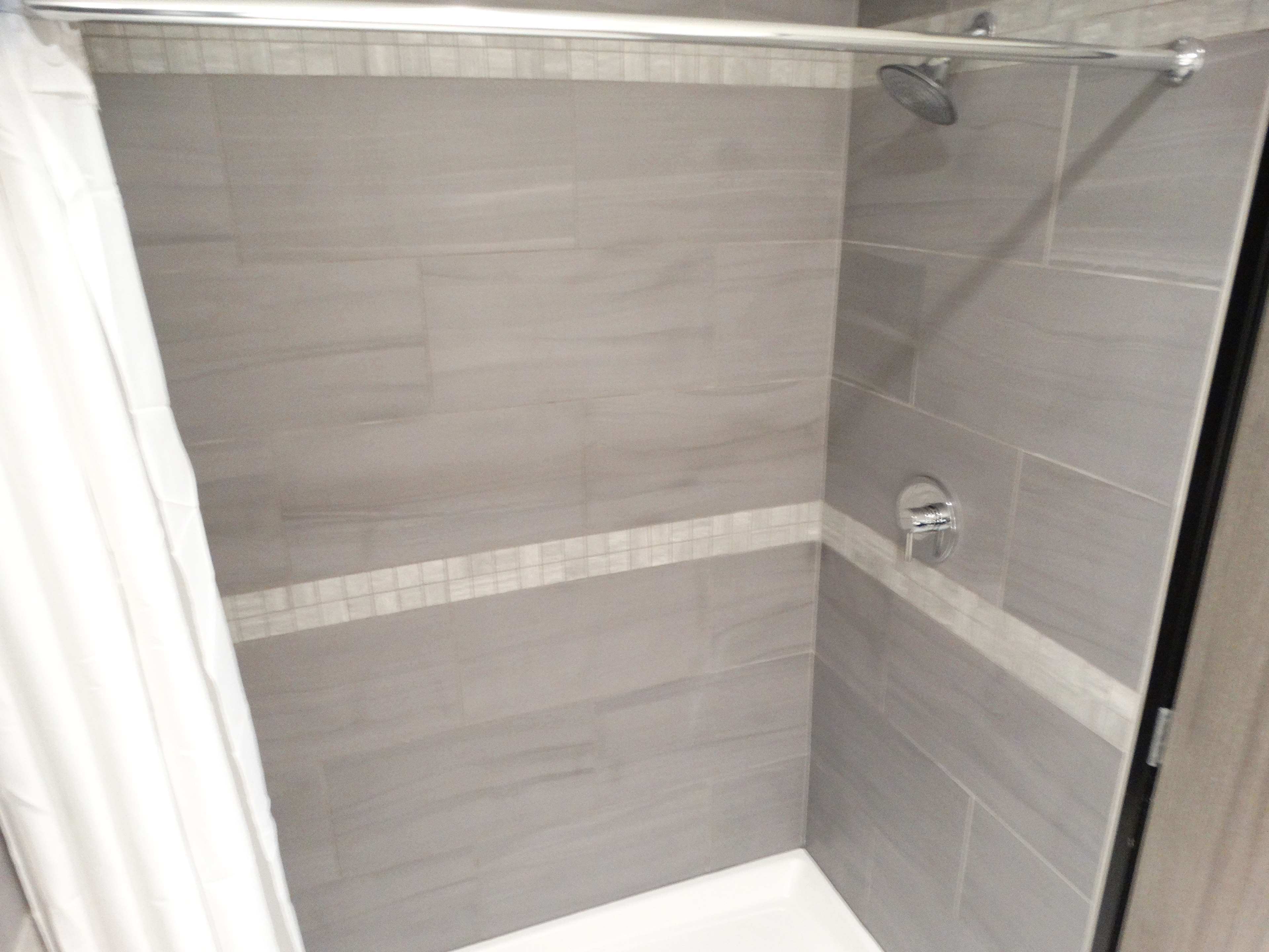 Suite Shower