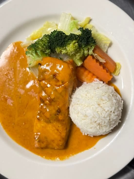 Chu Chee Salmon**
