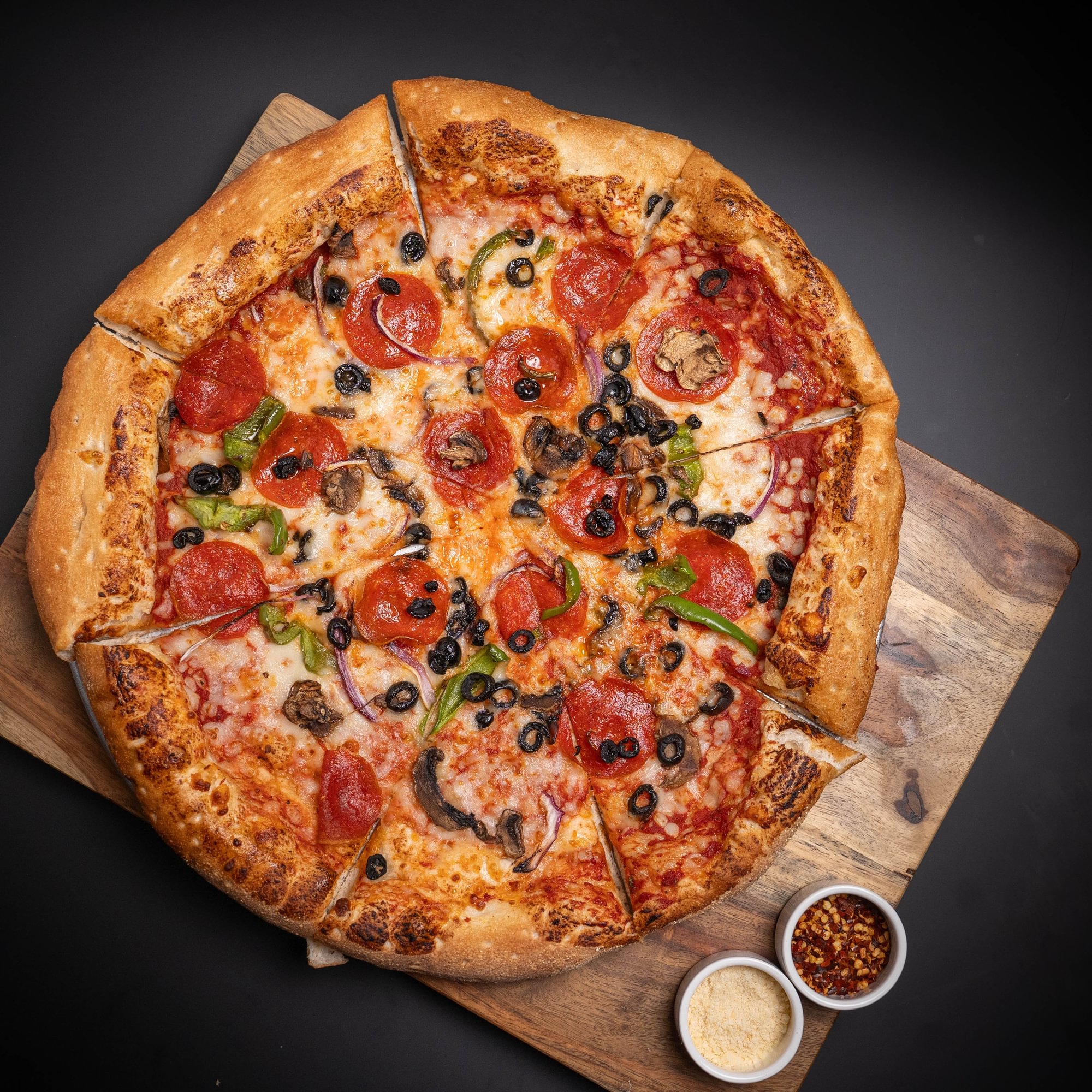 Wall to Wall Pizza