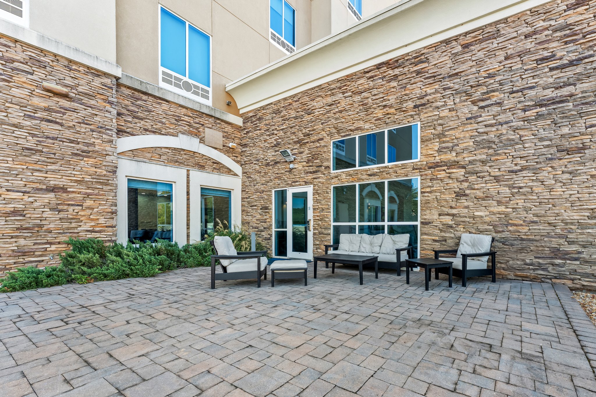 Holiday Inn Express & Suites Albany by IHG Image