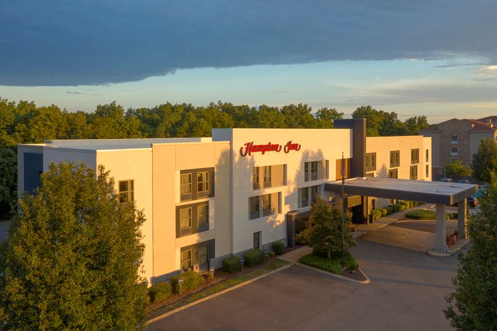 Hampton Inn Columbia Image