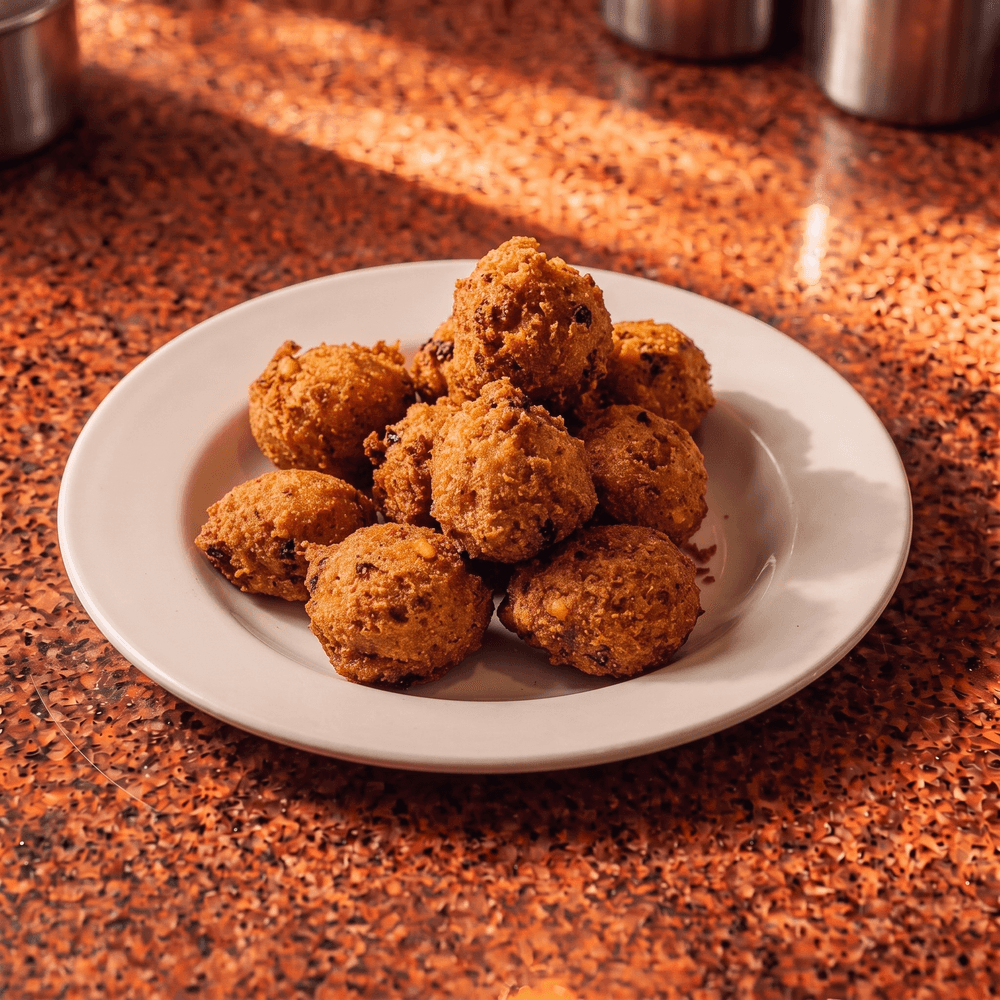 Side Hushpuppies