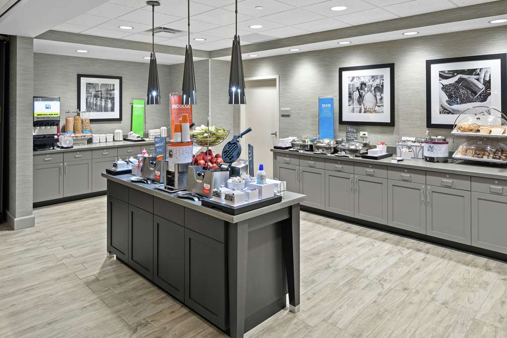 Hampton Inn & Suites Cranberry Pittsburgh Image