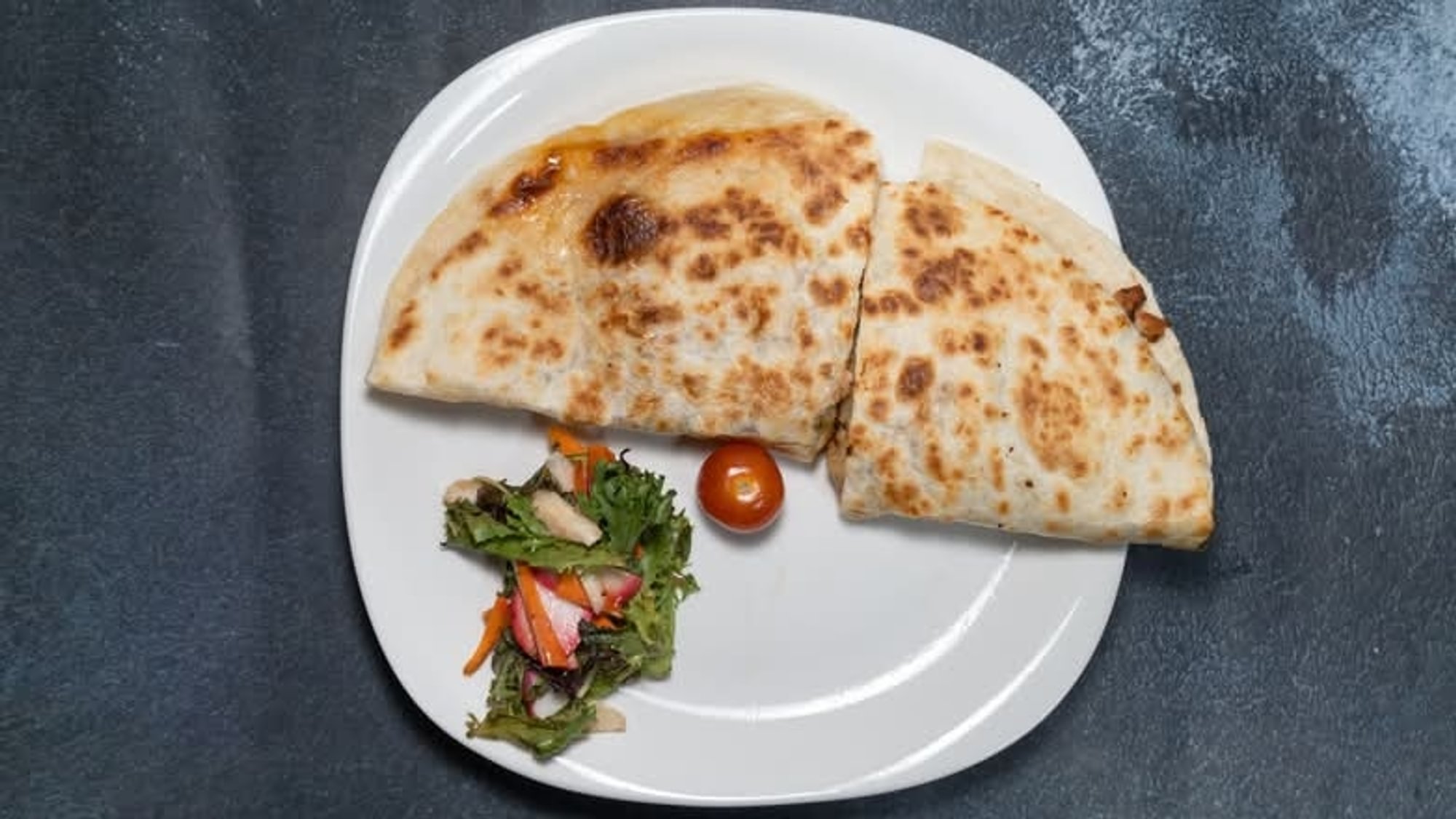 Quesadilla Suiza