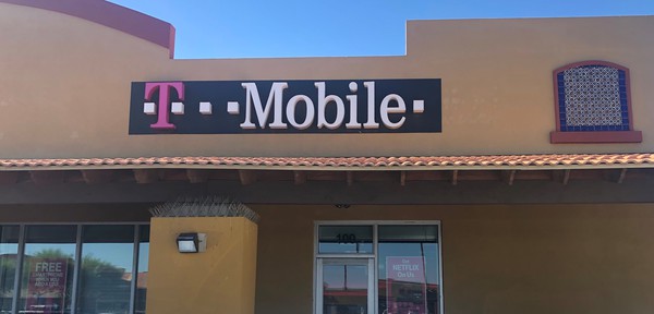 Cell Phones Plans And Accessories At T Mobile 5840 W Thomas Rd