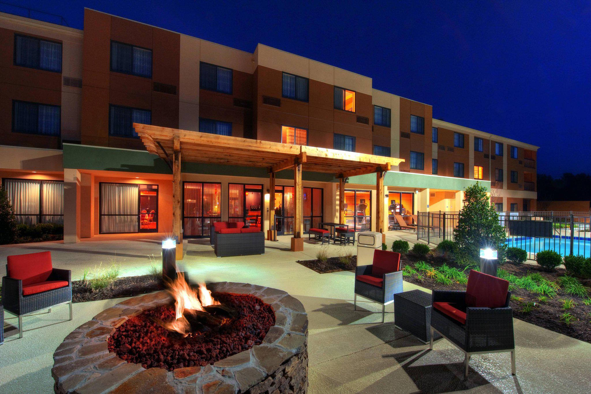 Courtyard by Marriott Johnson City Photo