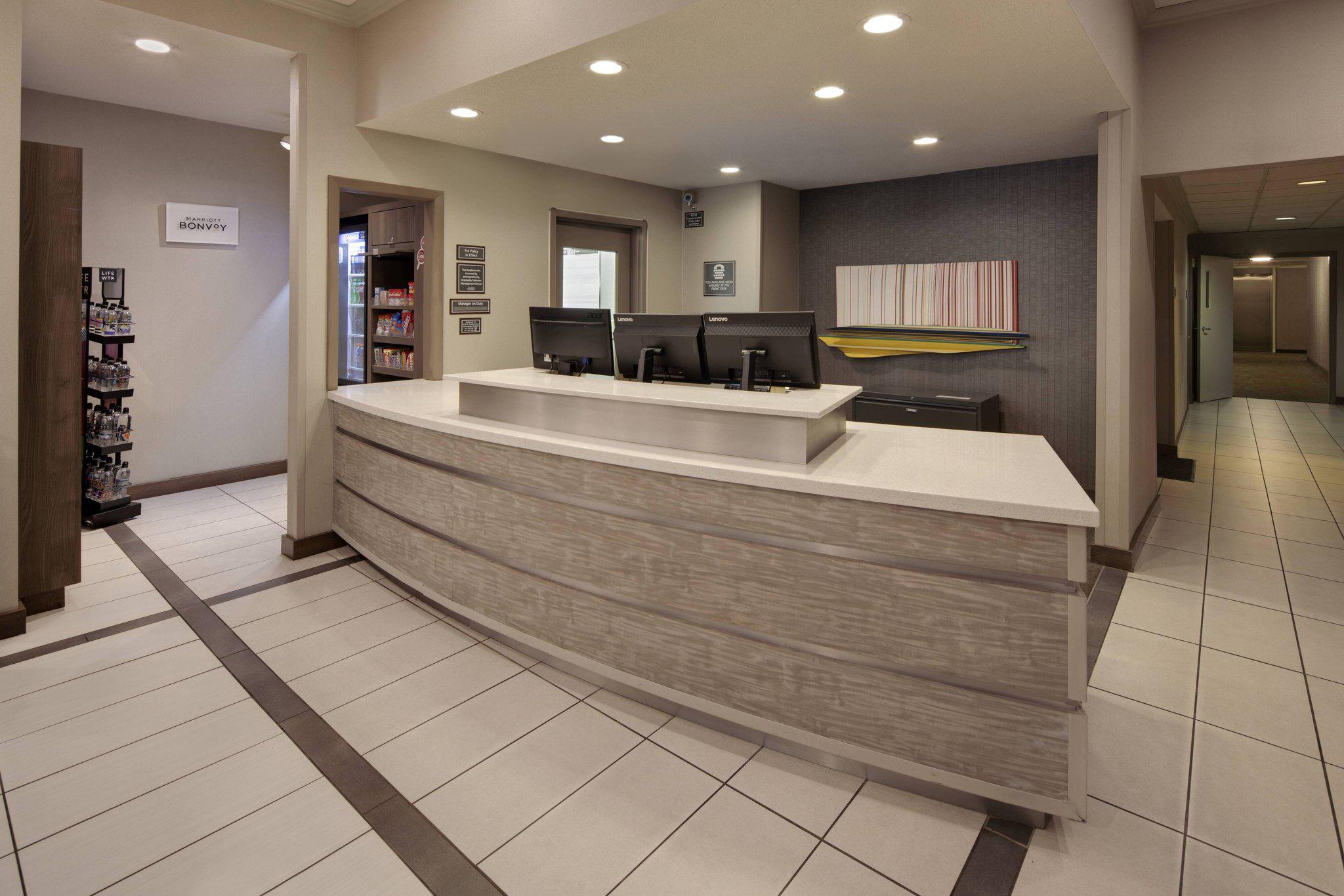 Residence Inn by Marriott Indianapolis Airport Photo