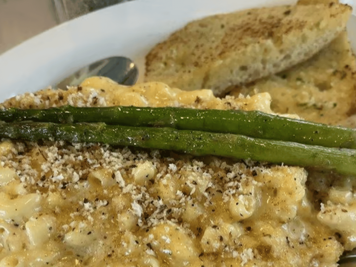 Famouse Mac & Cheese Small