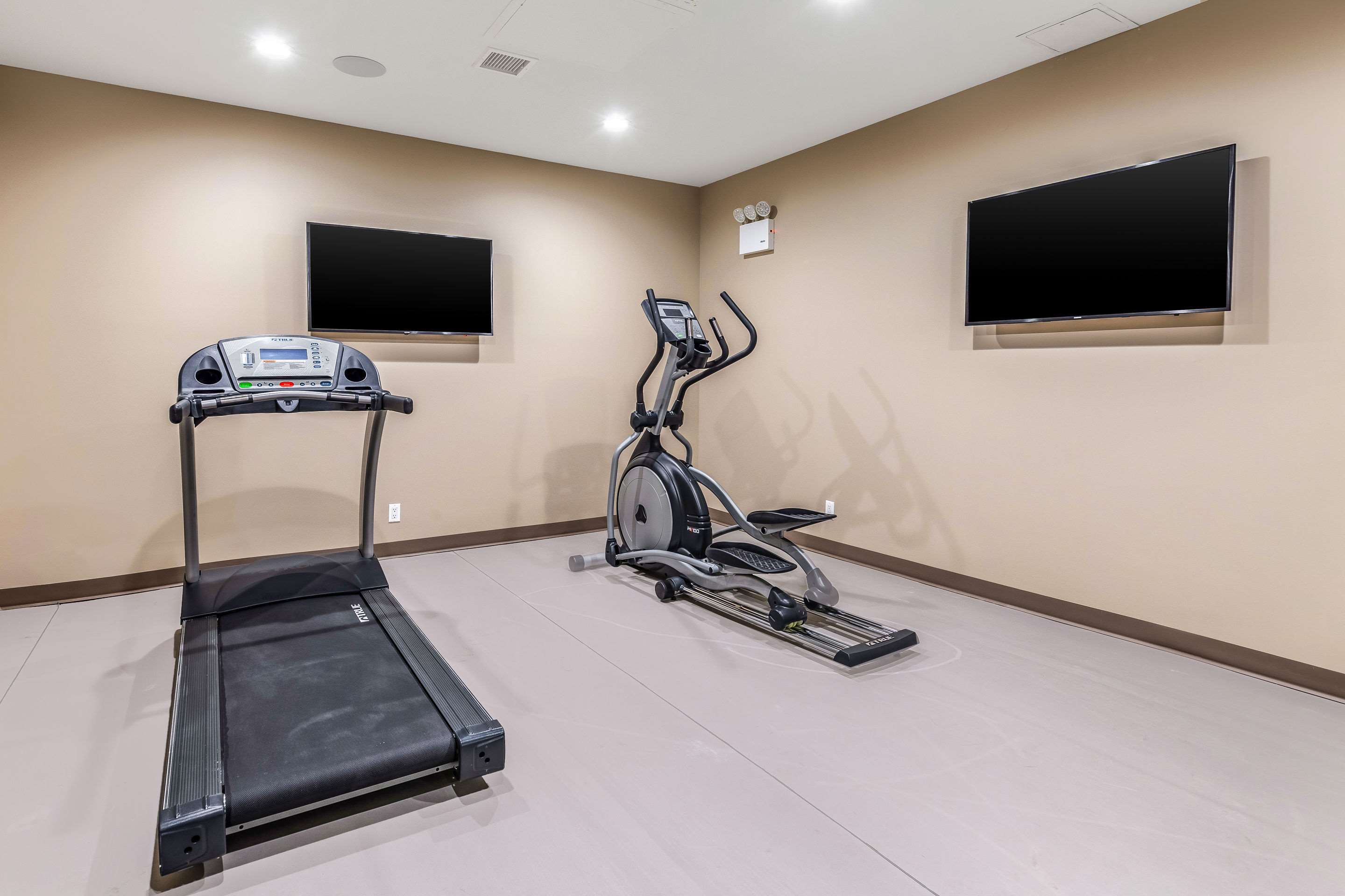 Sleep Inn & Suites Near Jfk Air Train Photo