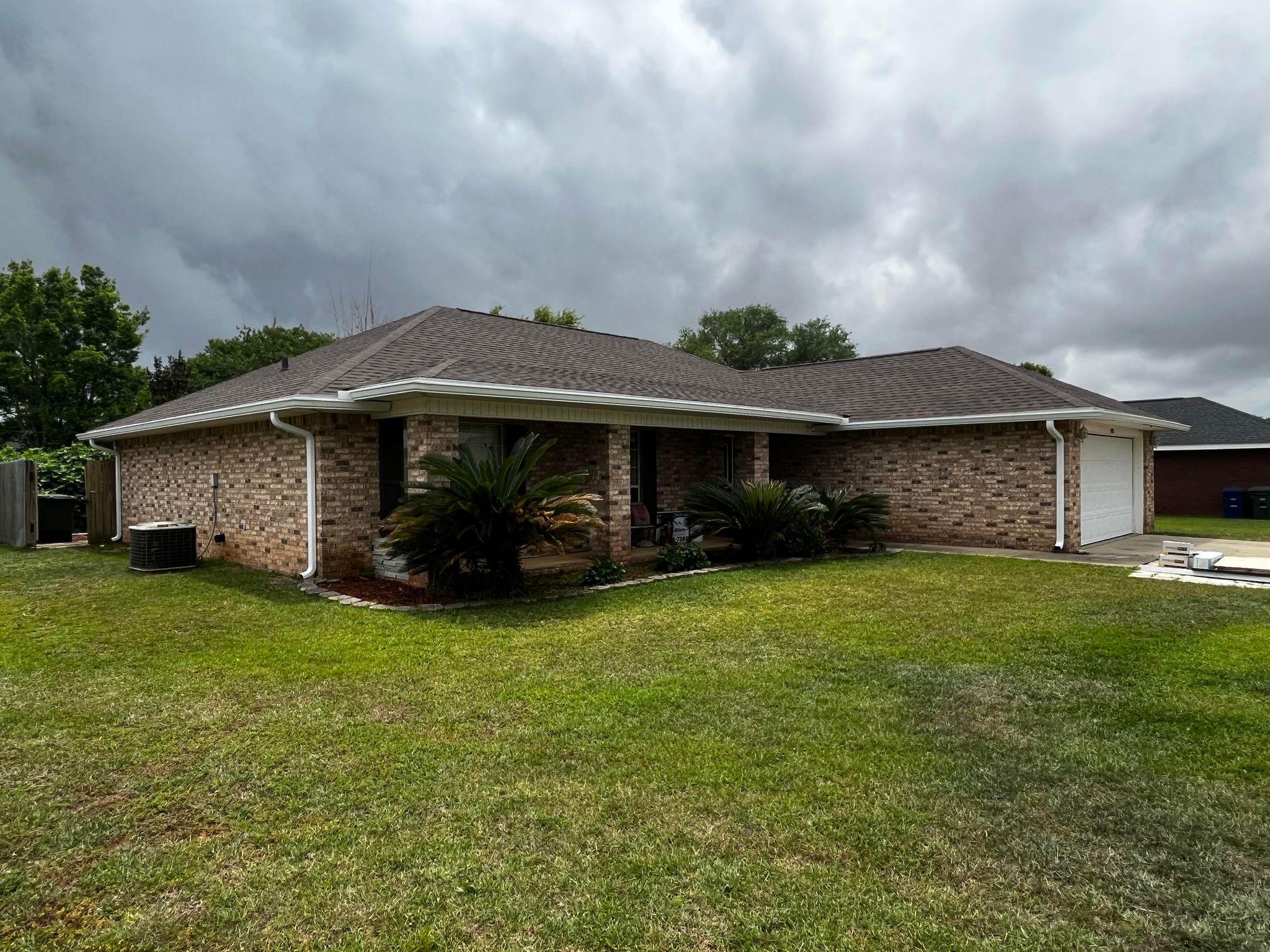 Southern Gutters LLC Image