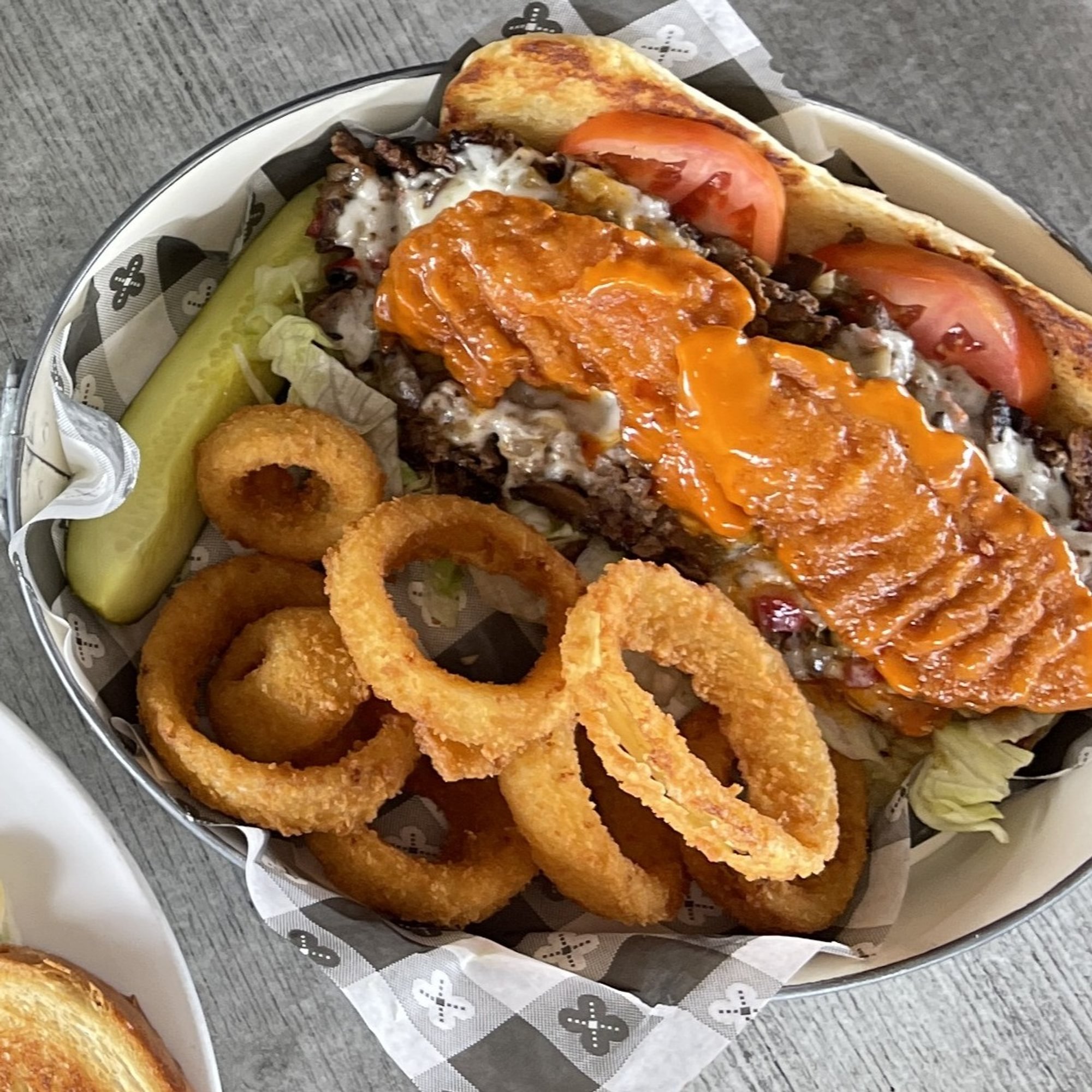 716 Stinger hoagie