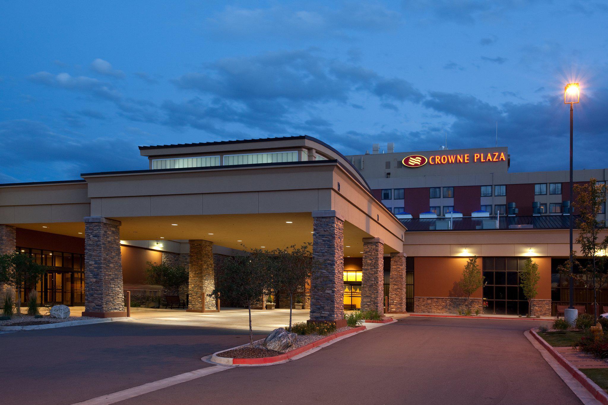 Crowne Plaza Denver Airport Convention Ctr Photo