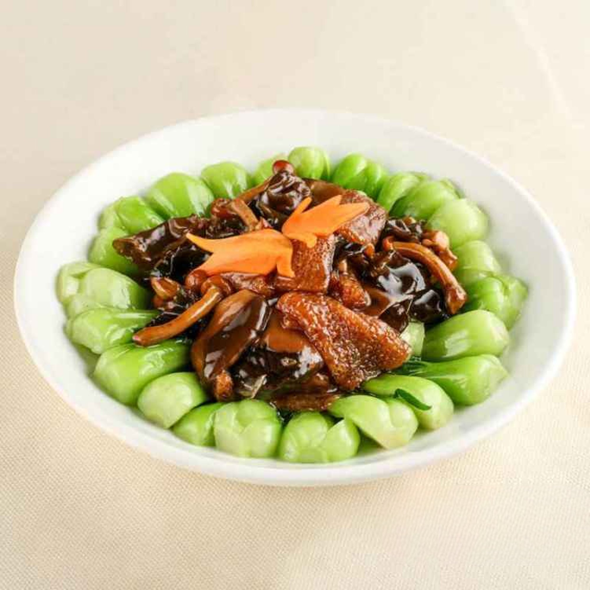 CK16. 雙菇扒鴨/Braised Duck w. Oriental Mushroom Poultry