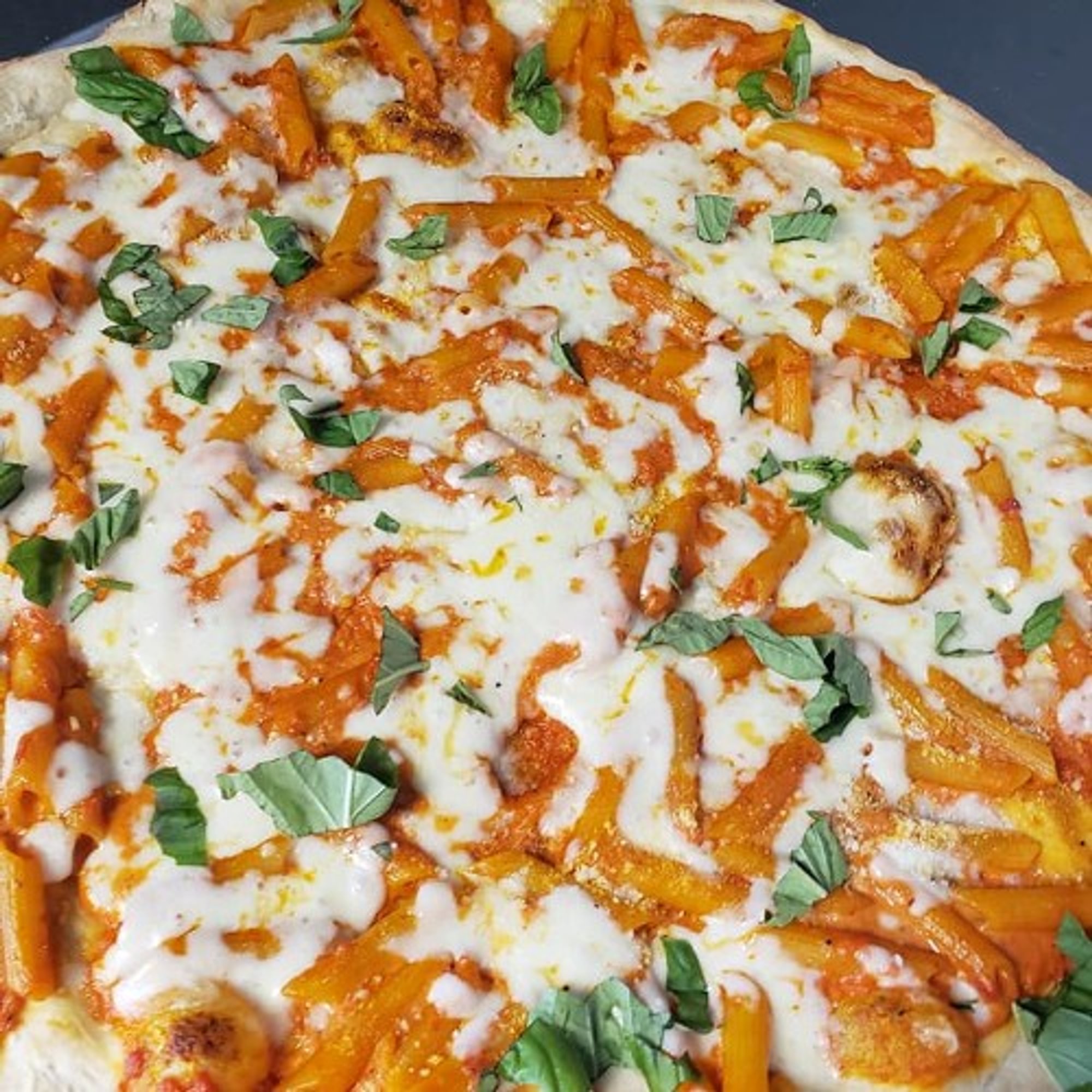 Penne Ala Vodka Pizza (10" Personal Pizza)