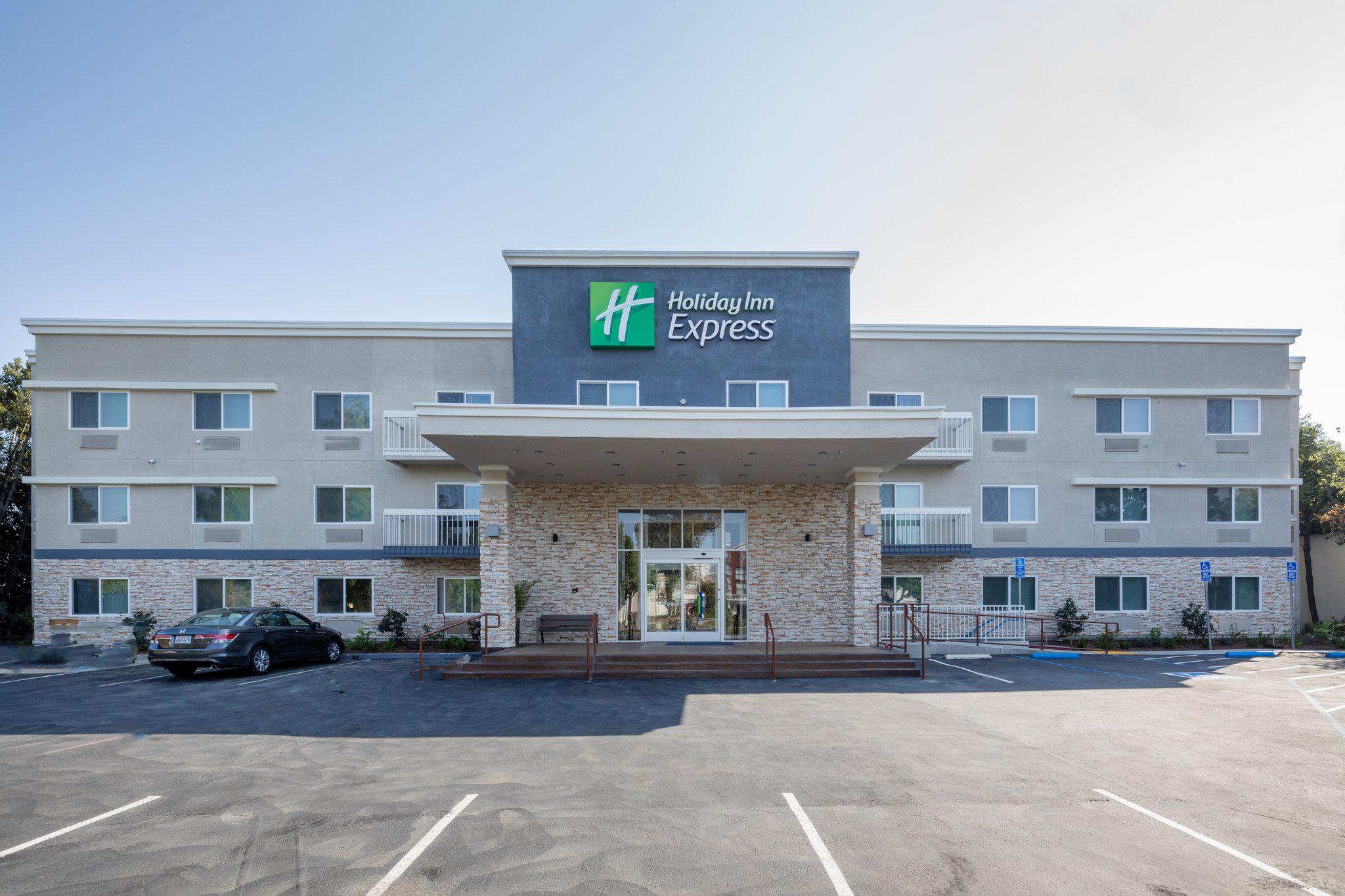 Holiday Inn Express Sunnyvale - Silicon Valley Photo