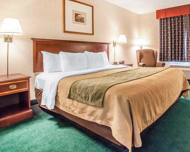 Images Comfort Inn near Toms River Corporate Park