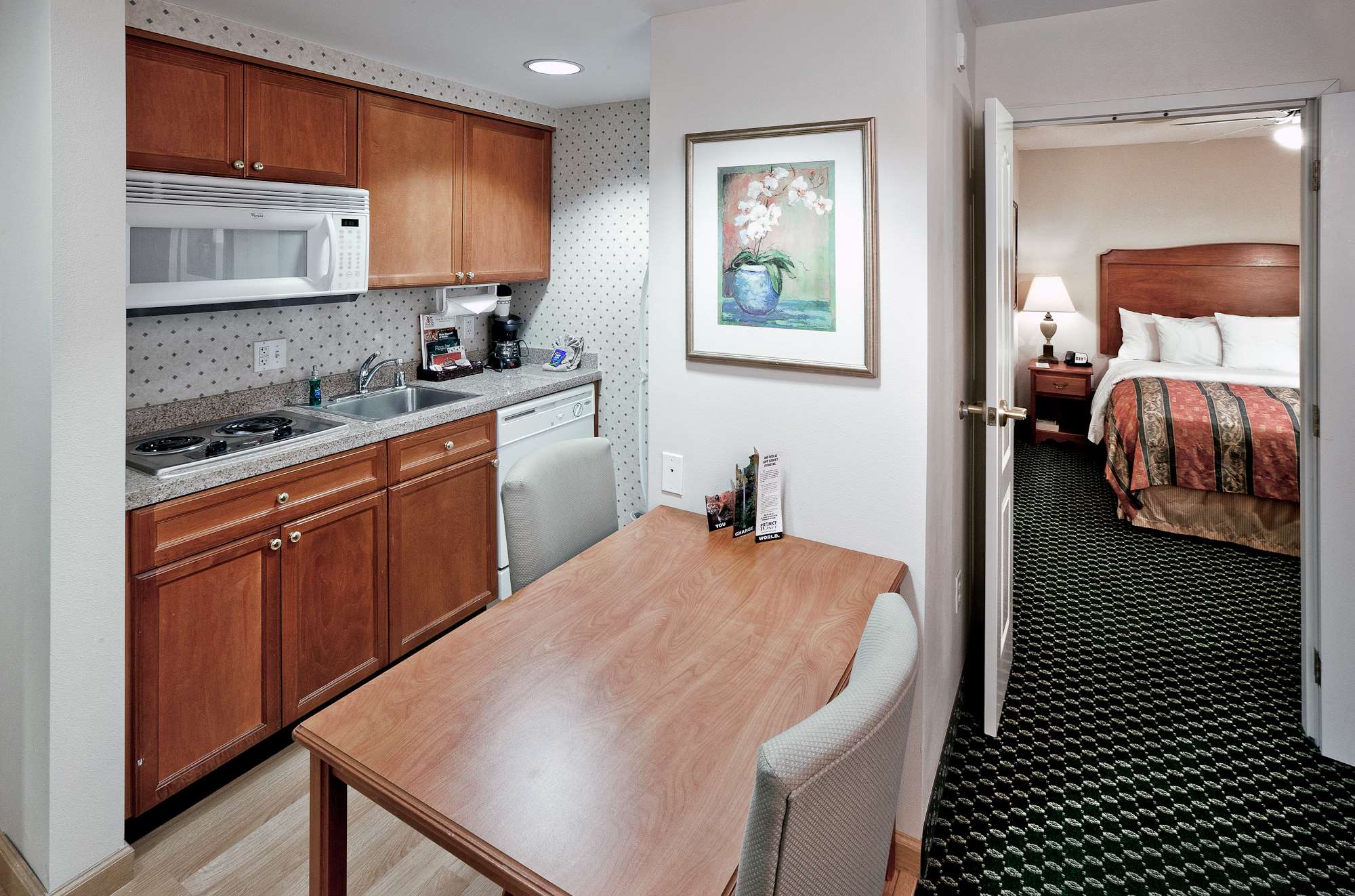 Guest room