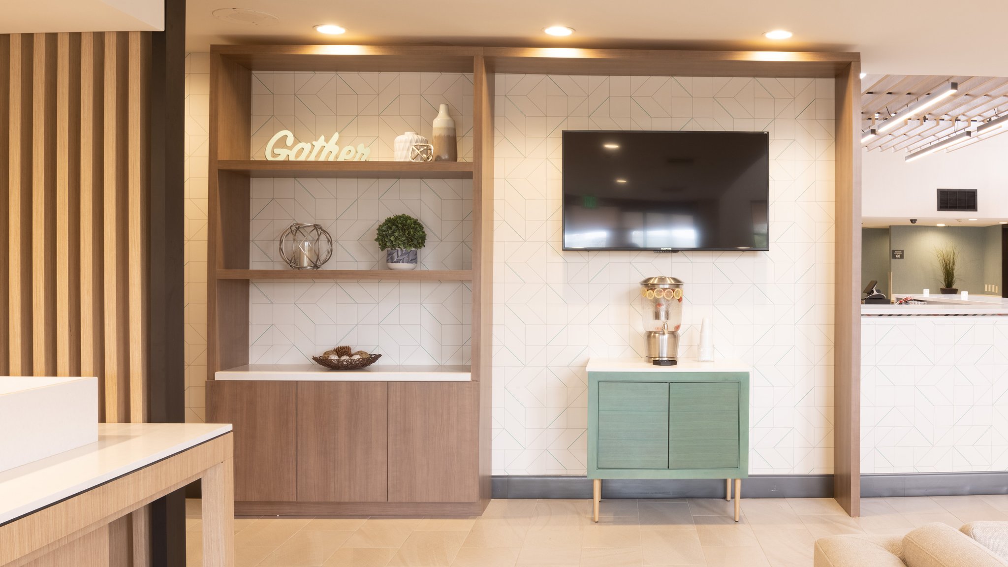 Holiday Inn Santa ANA-Orange Co. Arpt by IHG Image