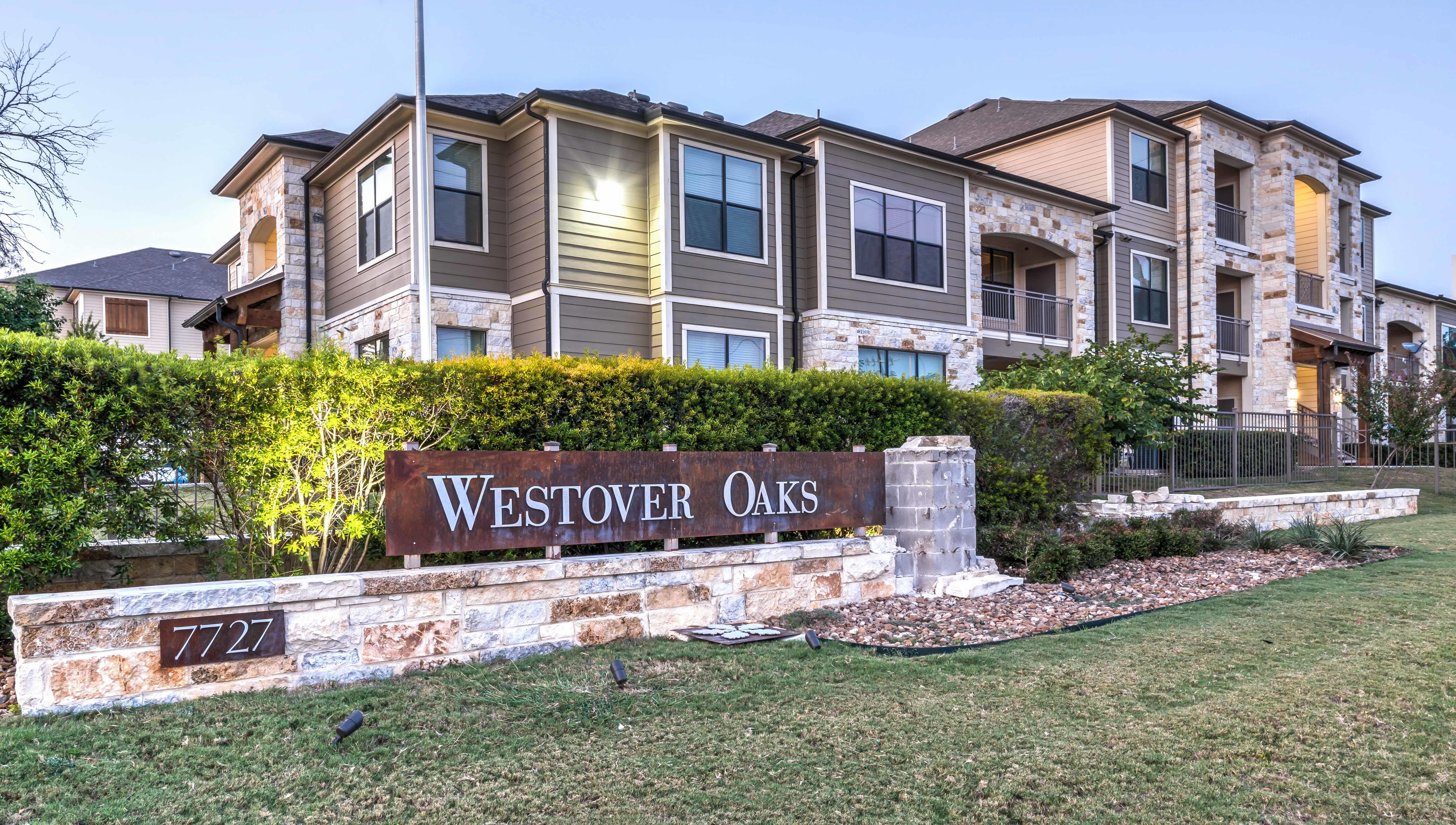 Westover Oaks Apartments Photo