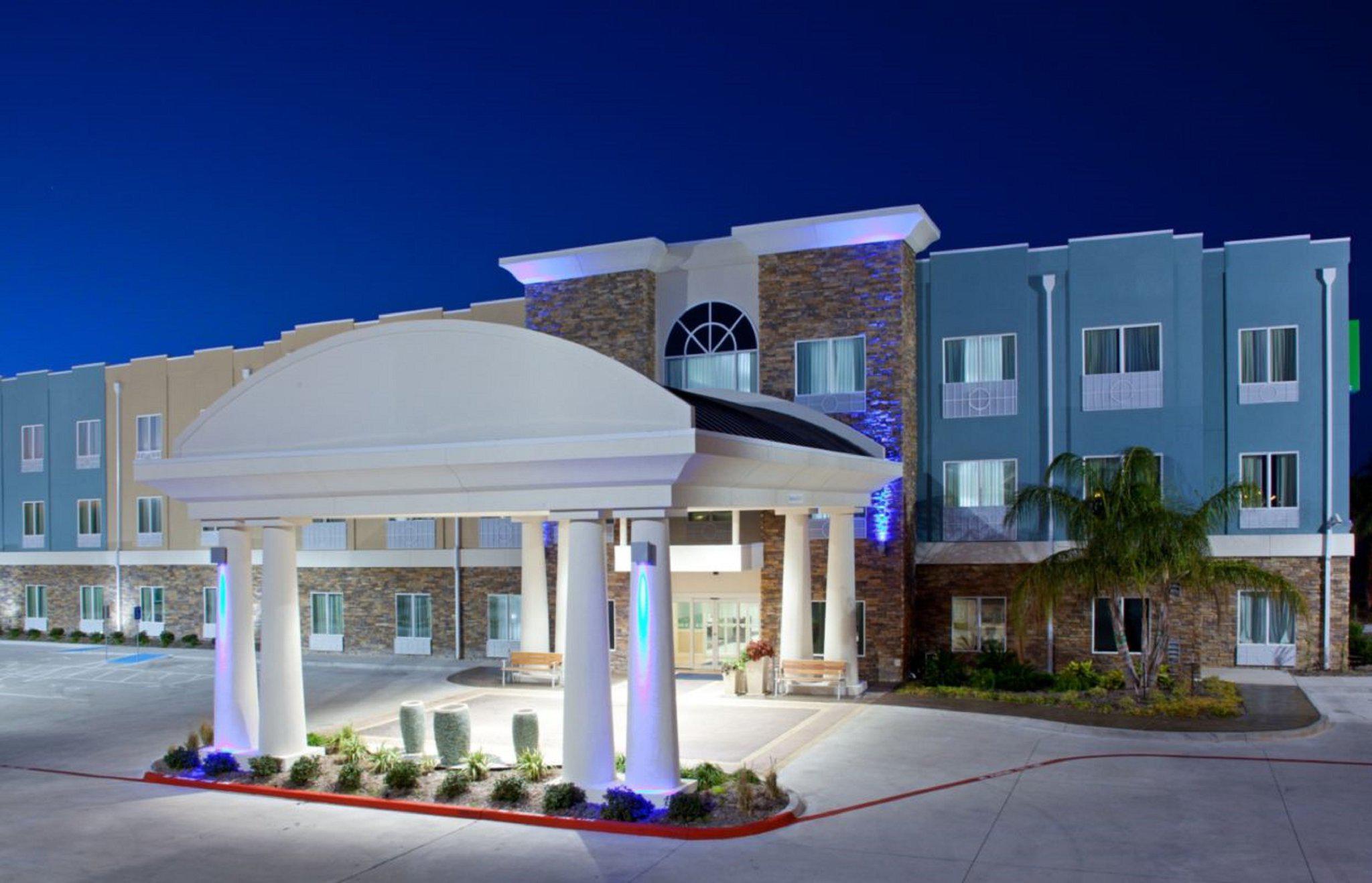 Holiday Inn Express & Suites Rockport - Bay View Photo