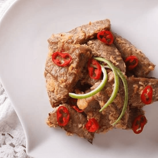 5. Grilled Pork Meatballs / Nem Nướng