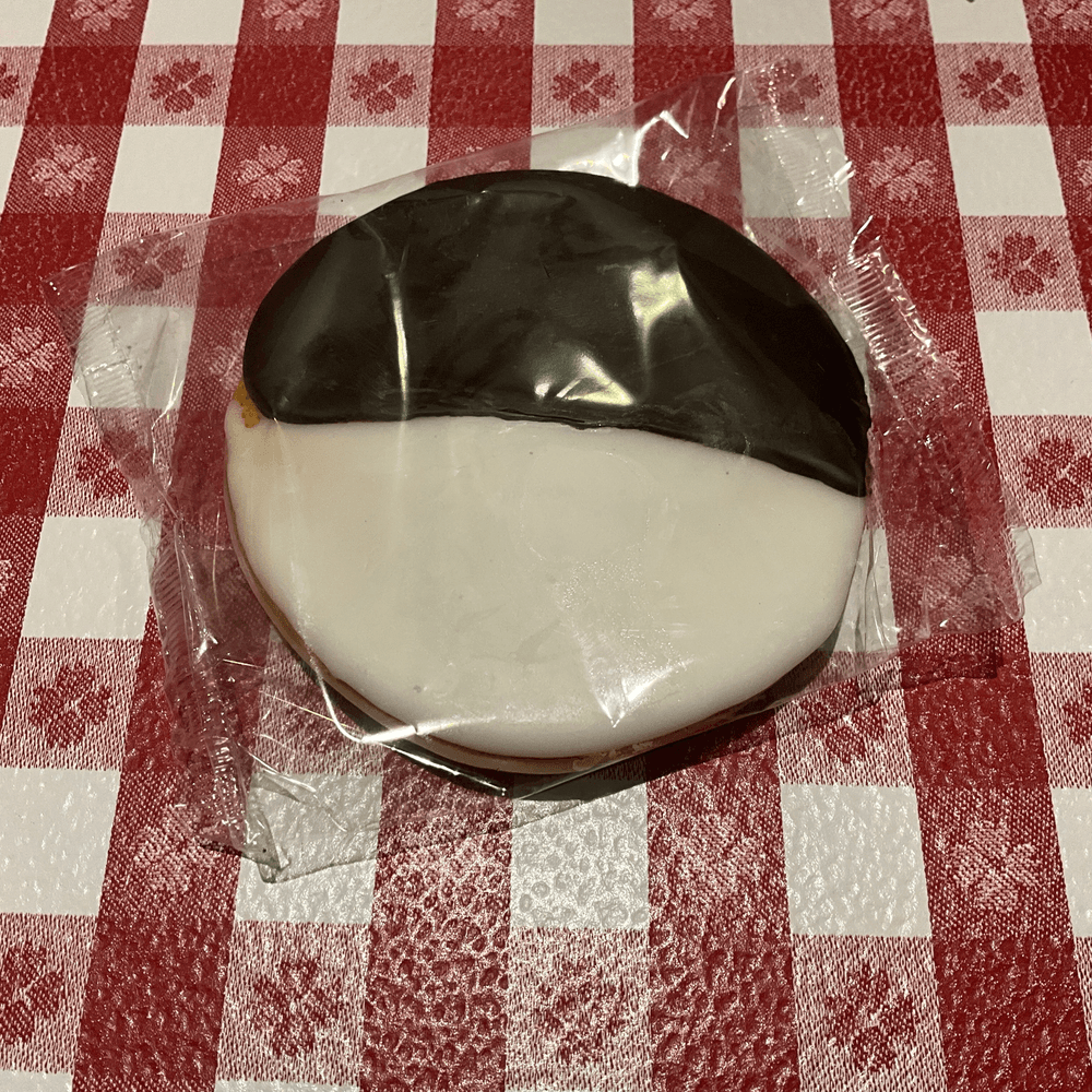 B&W Cookie