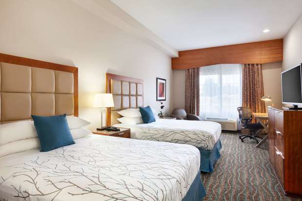 Images Best Western Plus Peppertree Inn at Omak