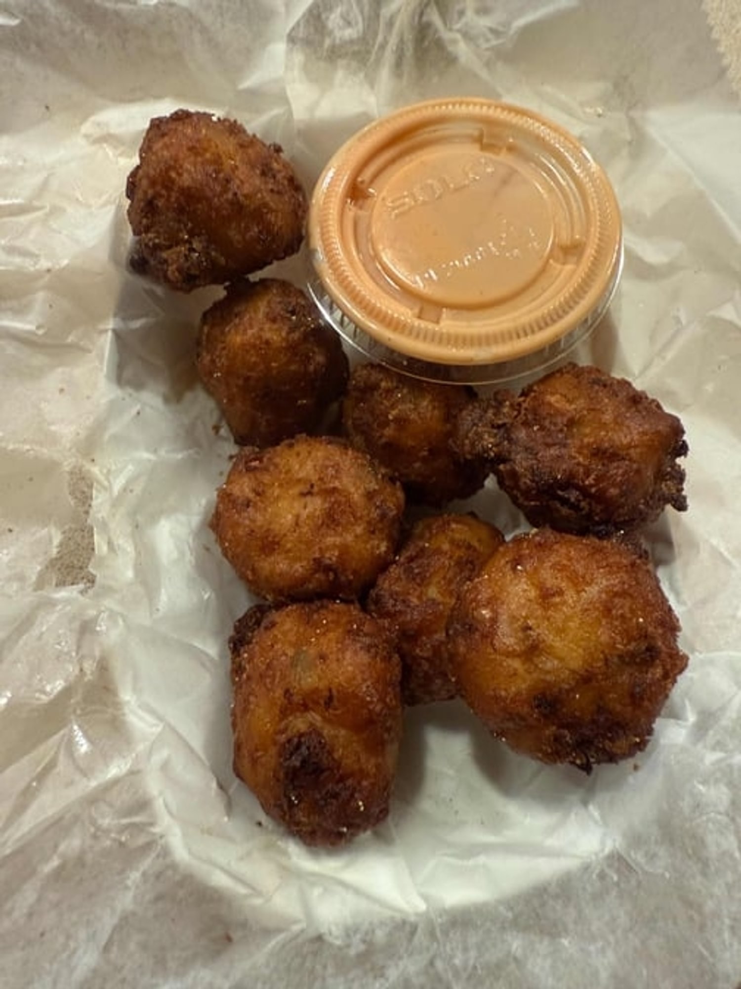 8PC Conch Fritter