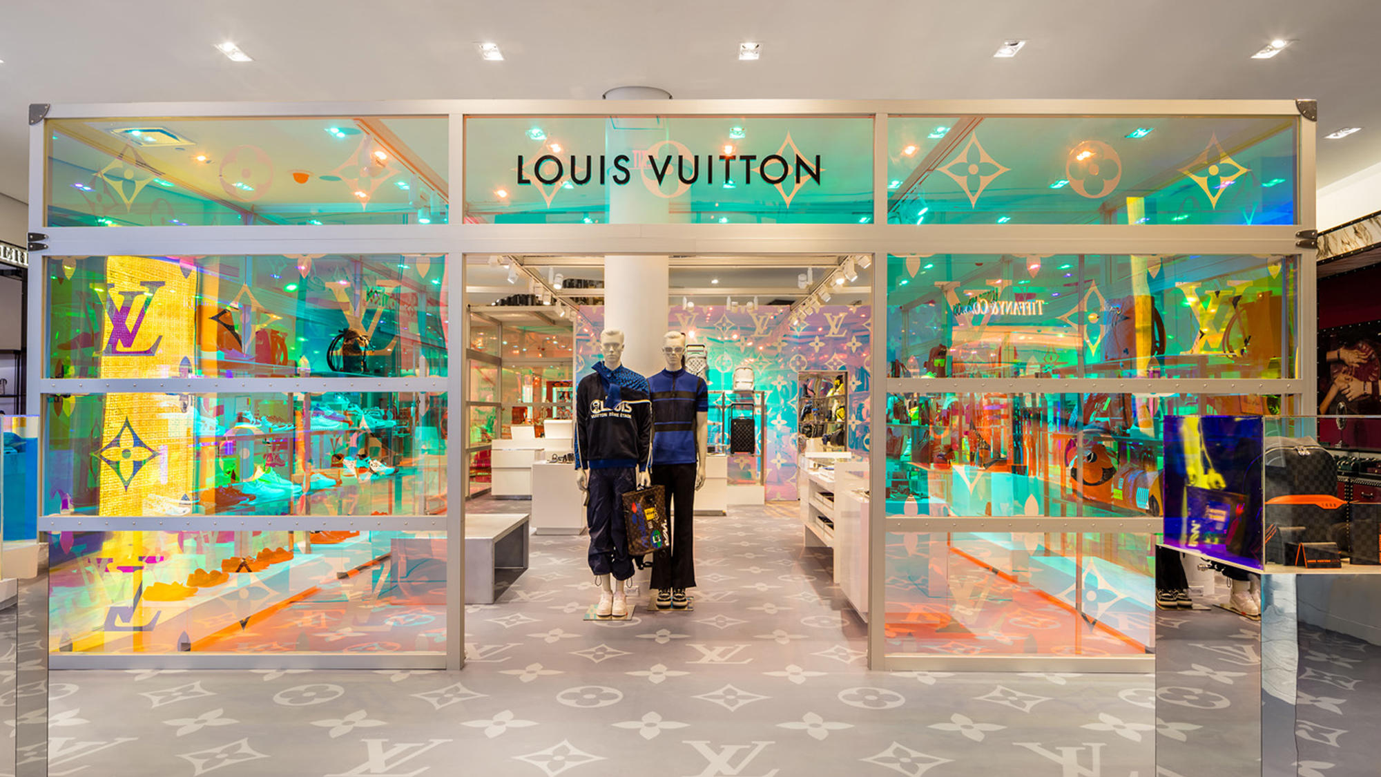 Louis Vuitton Toronto Holt Renfrew Yorkdale, Toronto ON | Ourbis
