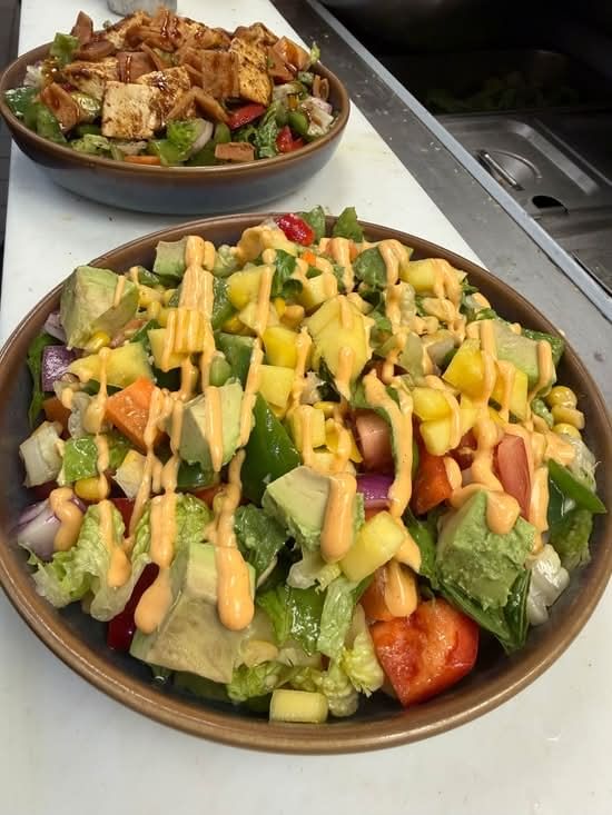 Mexican Mango Crunch Salad