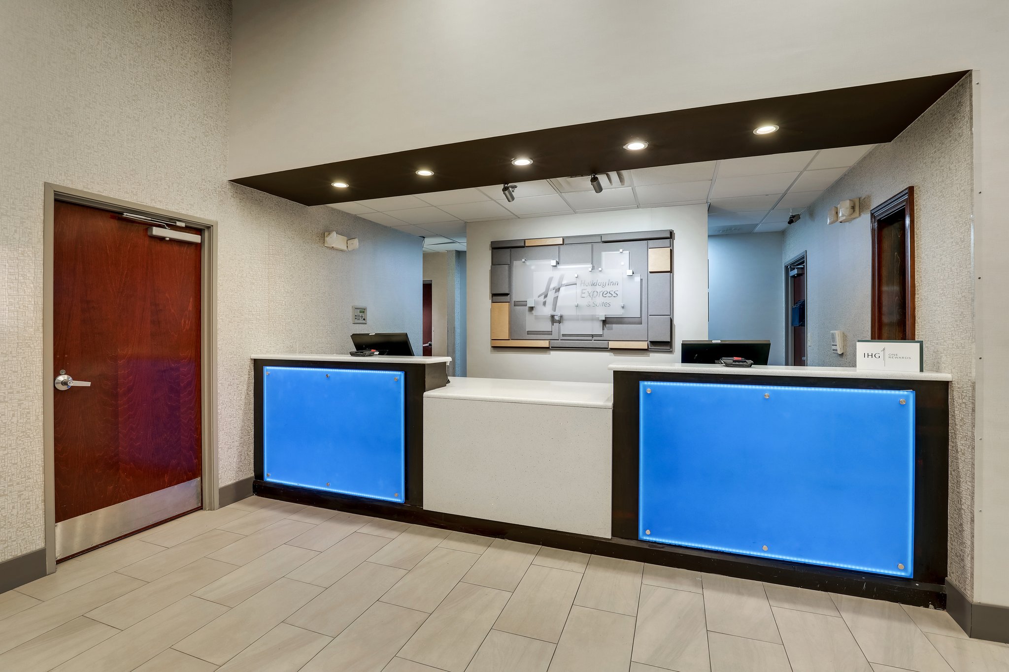 Holiday Inn Express & Suites Gadsden W-Near Attalla by IHG Image