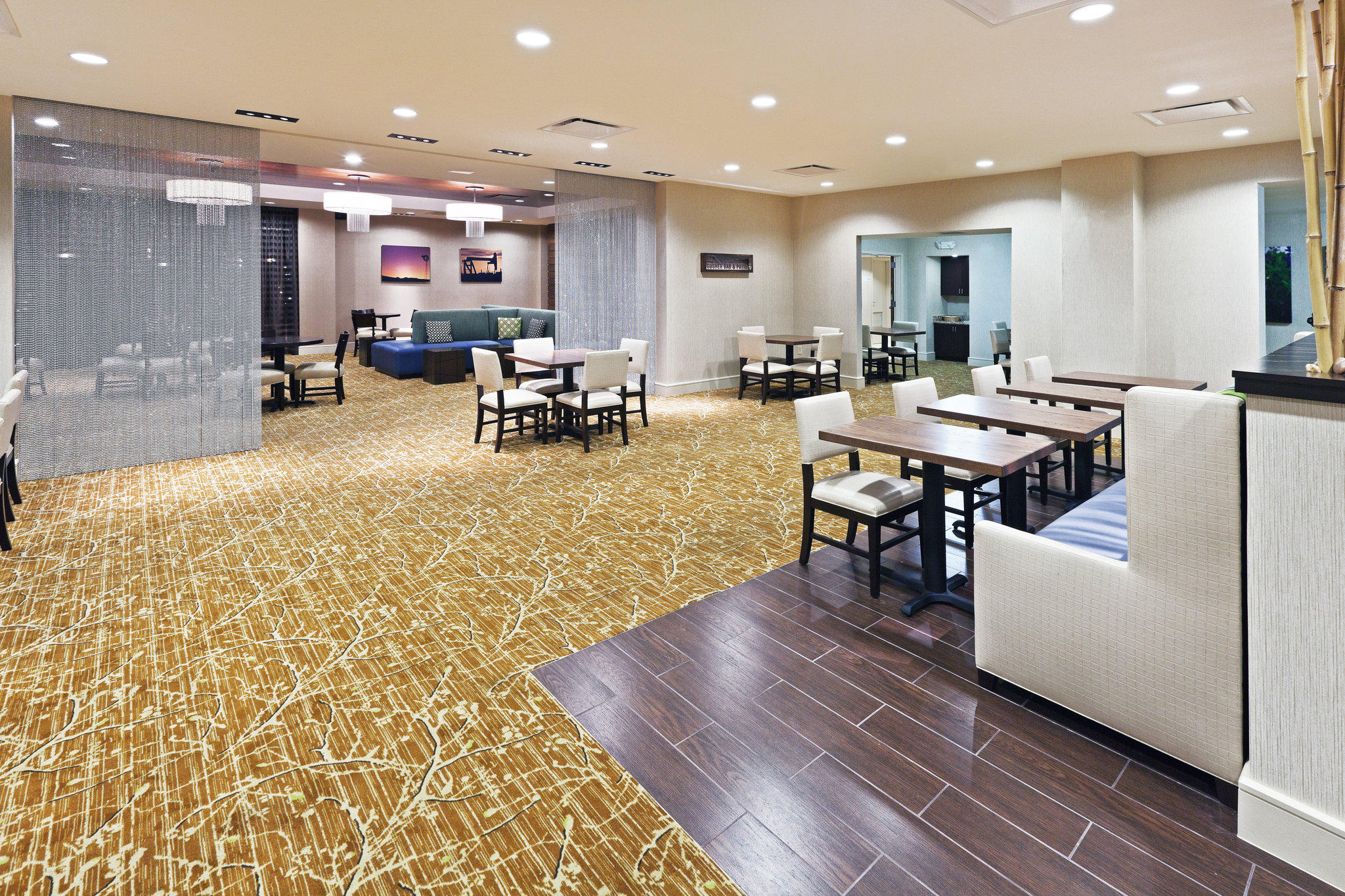 Holiday Inn Dallas DFW Airport Area West Photo