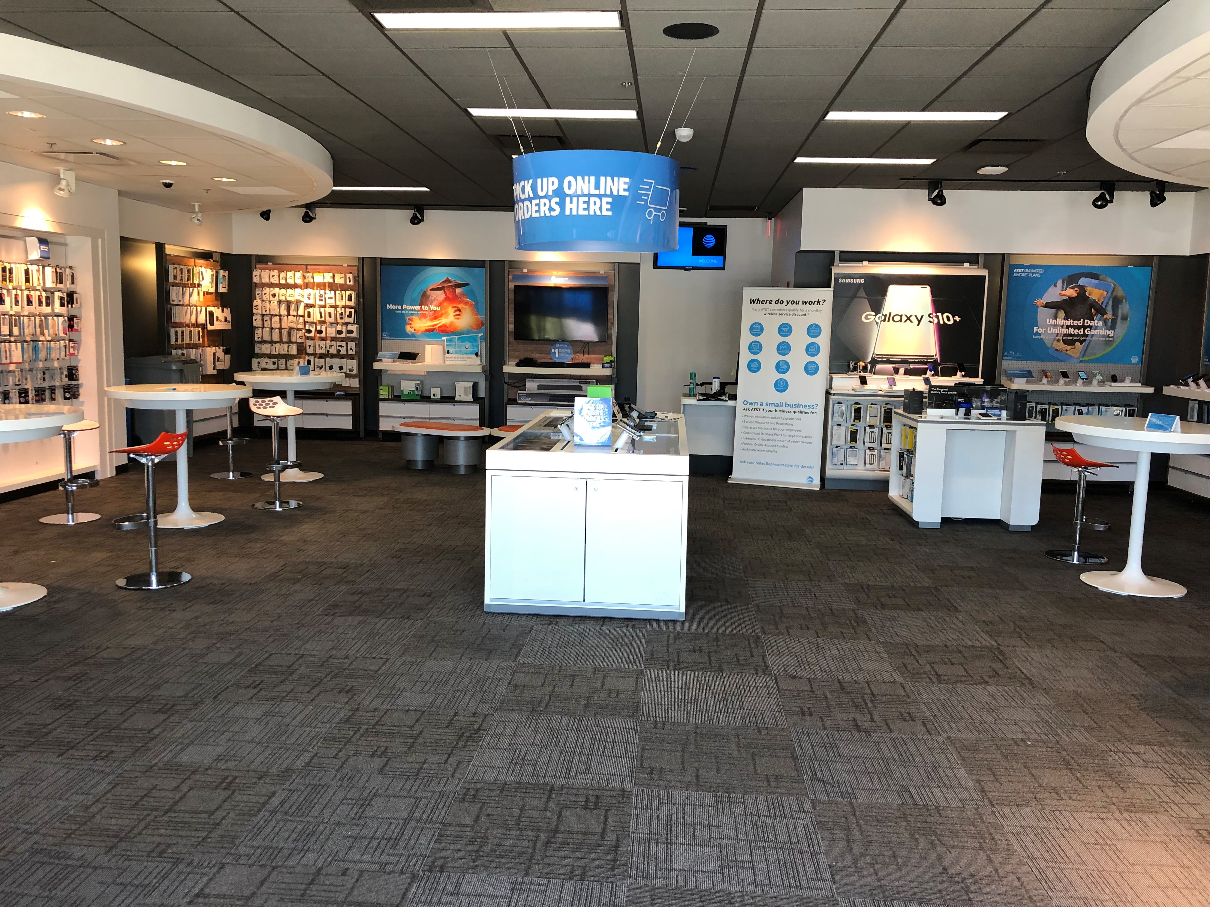 AT&T Store Photo