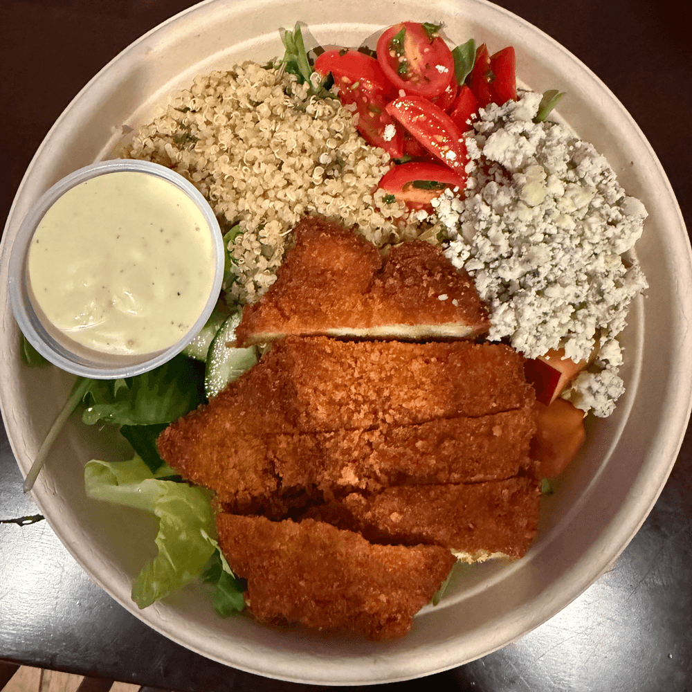 BKLN Crunch Salad