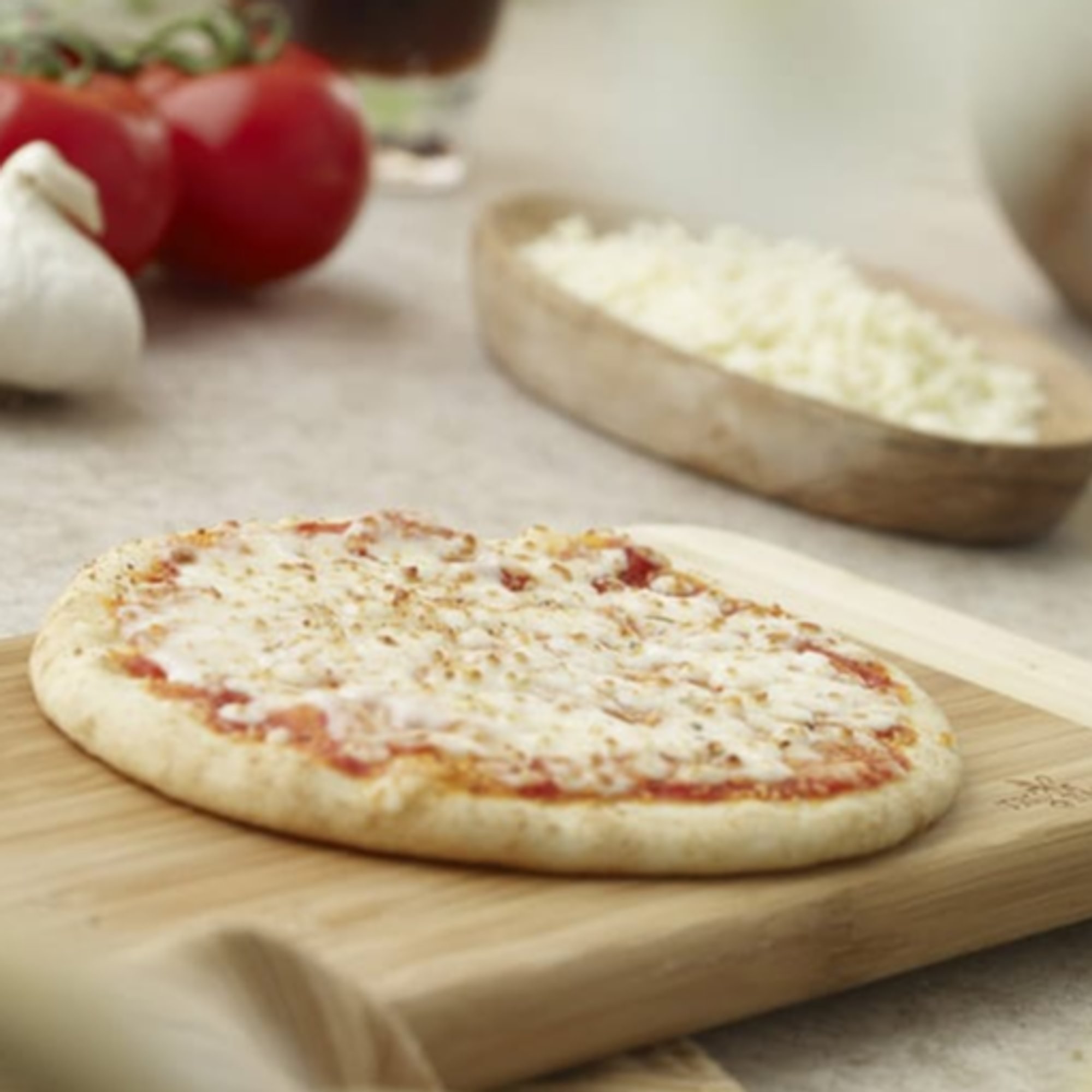 Cheese Pizza (The Chief - 24" X 12" (18 Slice) )