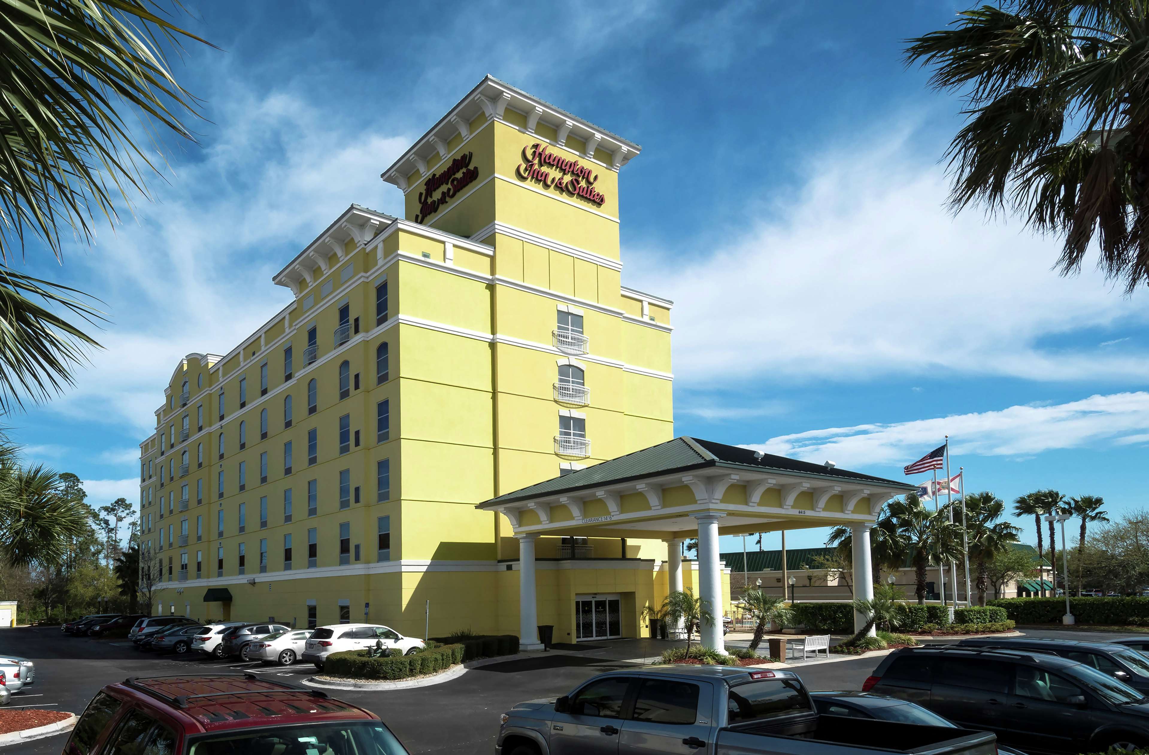 Hampton Inn & Suites Jacksonville Deerwood Park Photo