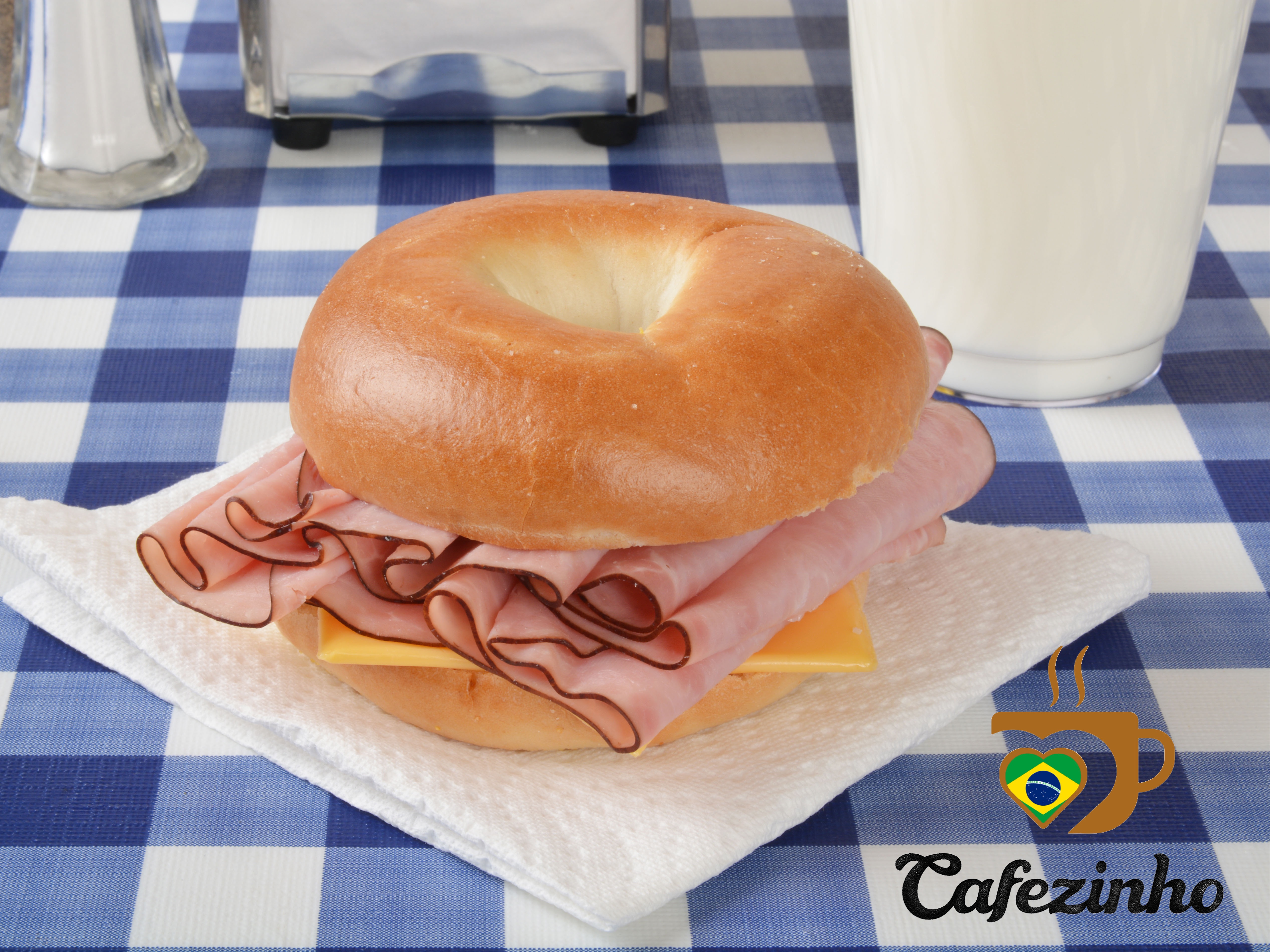 Bagel Ham & Cheese Sandwich