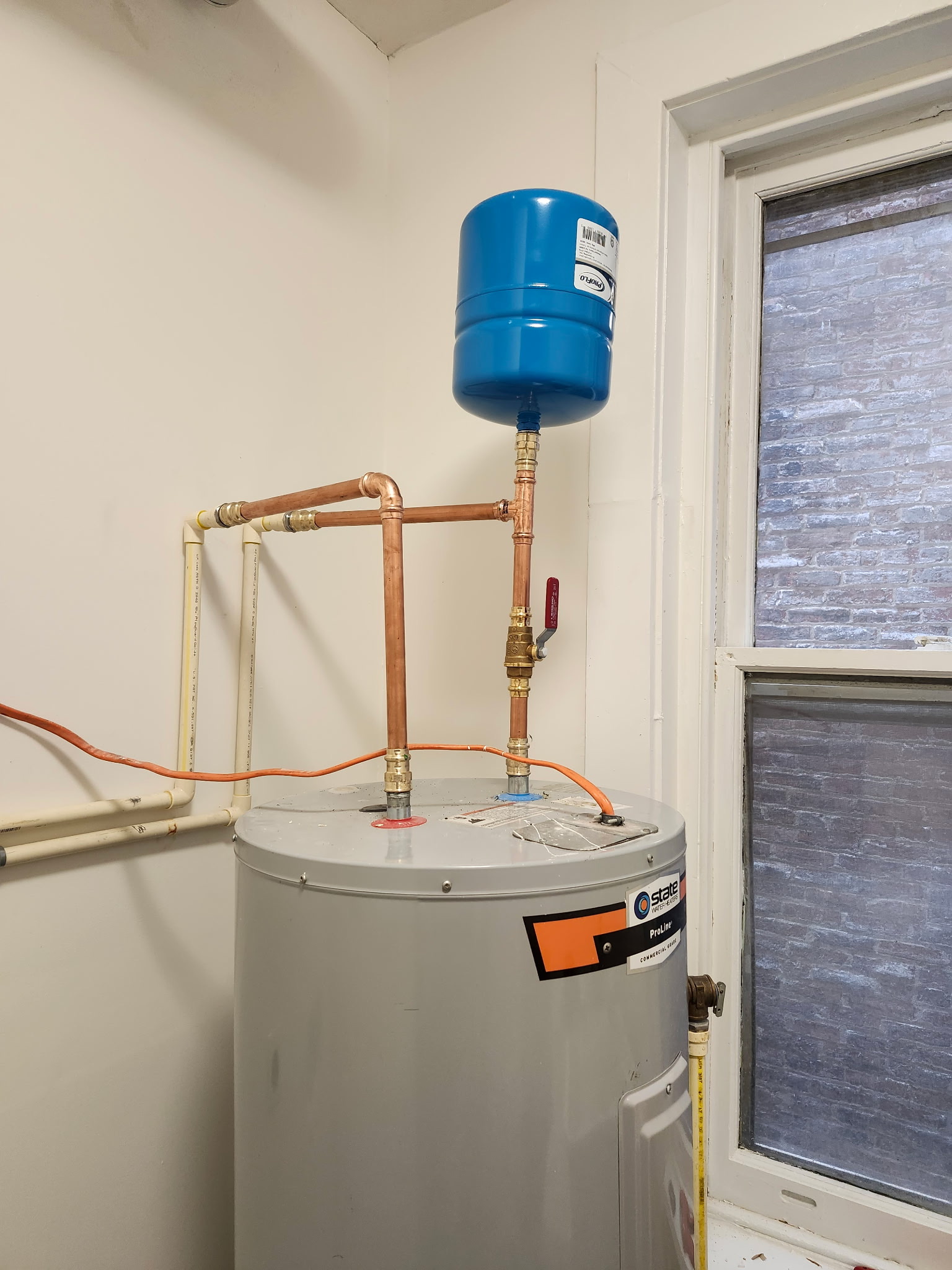 Fluid Plumbing & Heating LLC Image