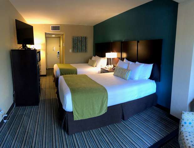 Images Best Western On the Bay Inn & Marina
