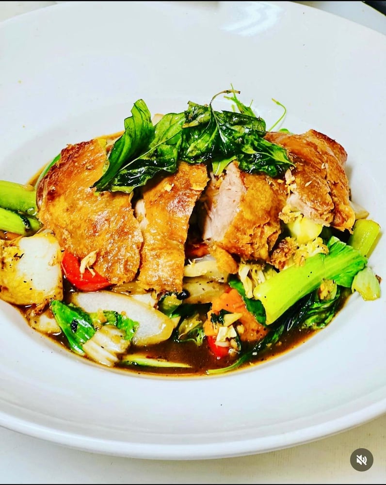 Roasted duck with basil sauce