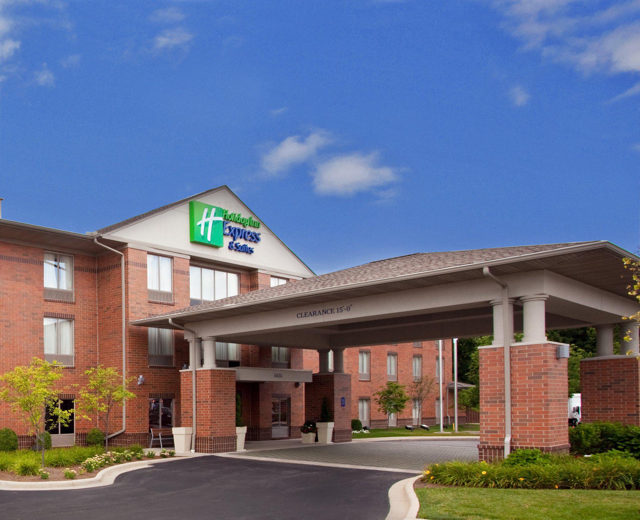 Holiday Inn Express & Suites Dayton-Centerville Photo