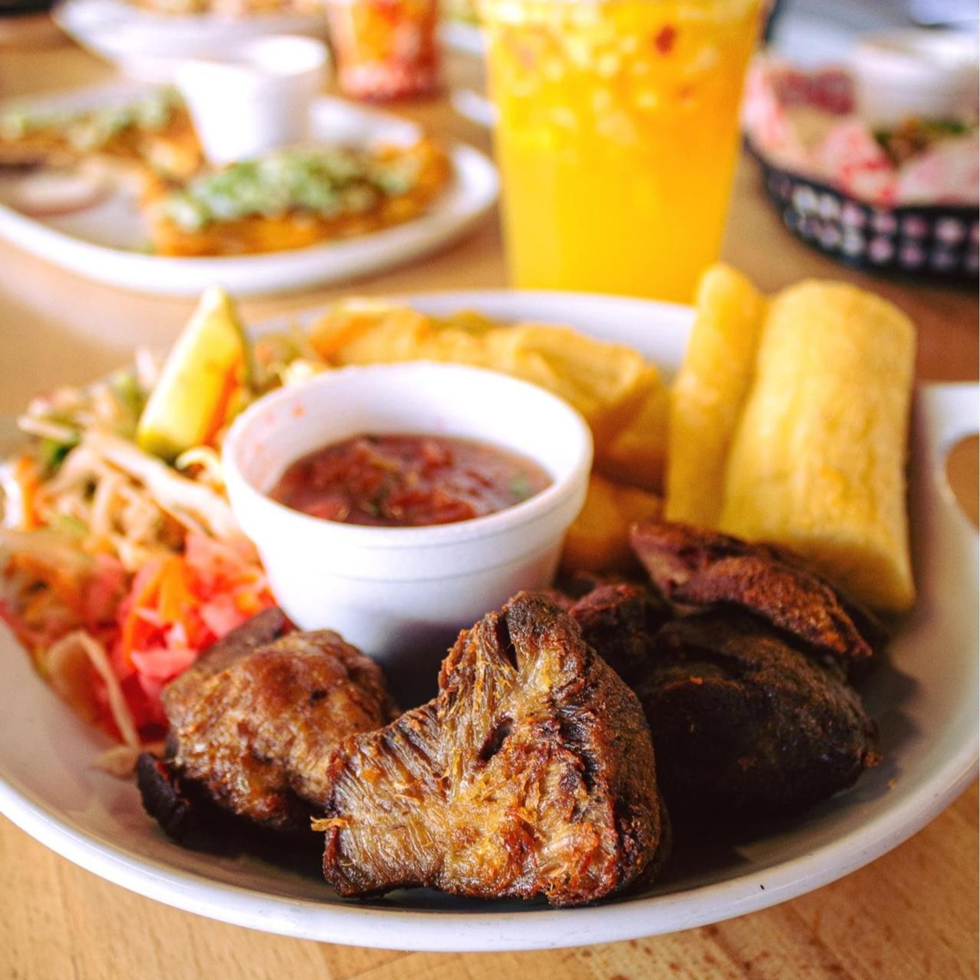 Yuca Frita con Chicharrón