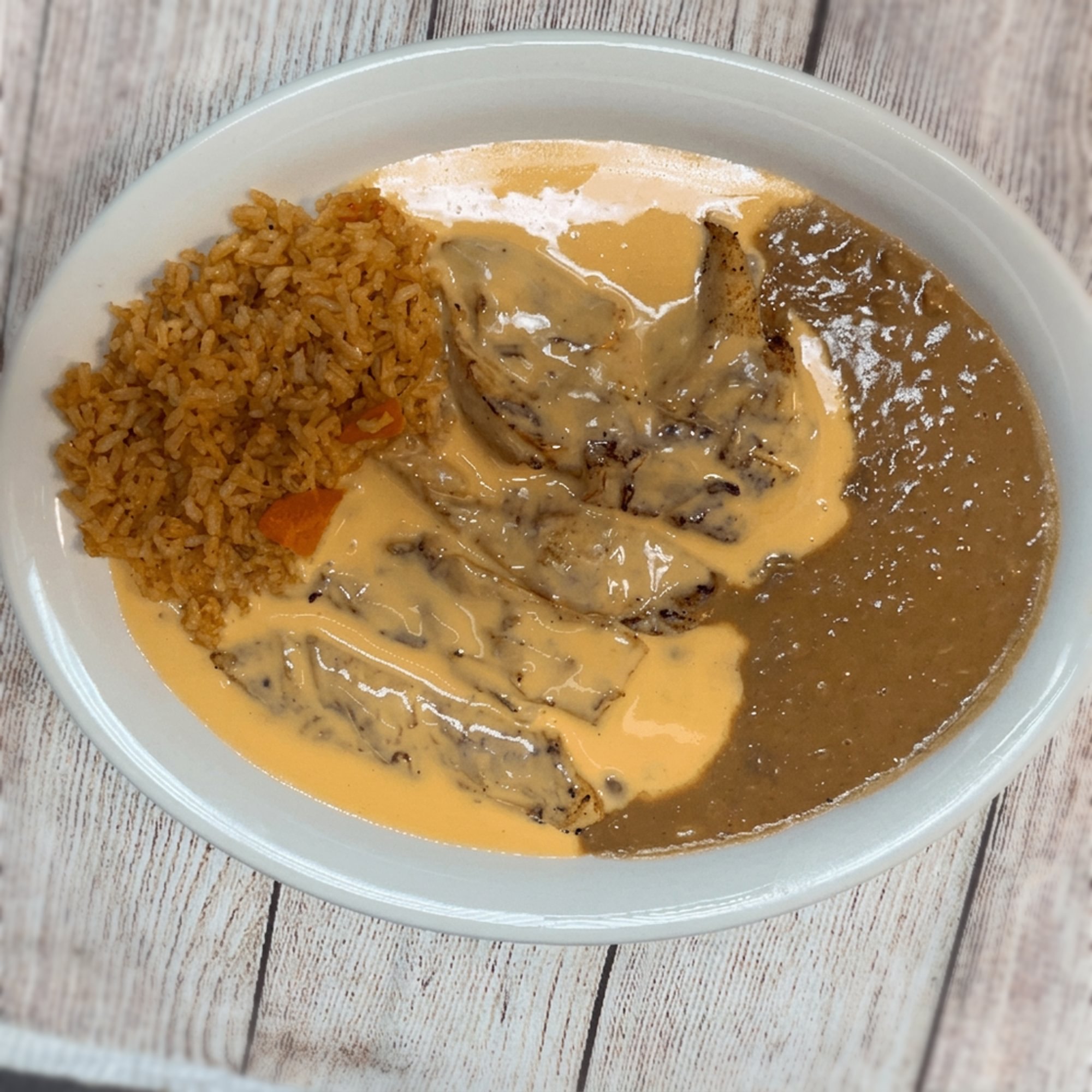 Chicken Chile Con Queso
