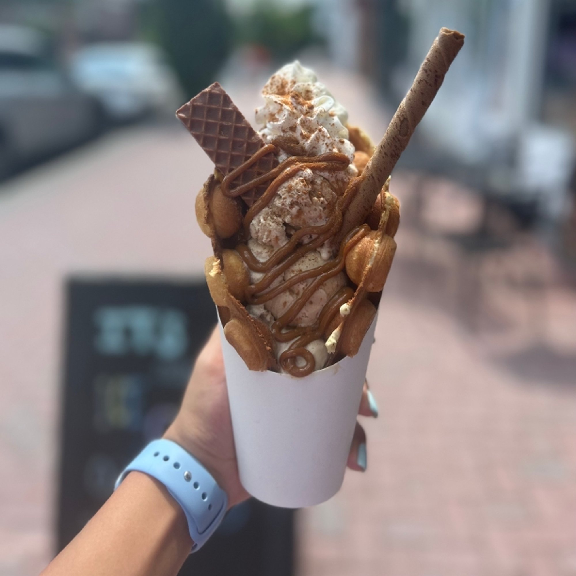 Dolce Cinnamon Waffle