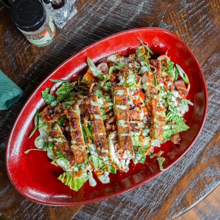 FRANK’S CHICKEN SCHNITZEL SALAD