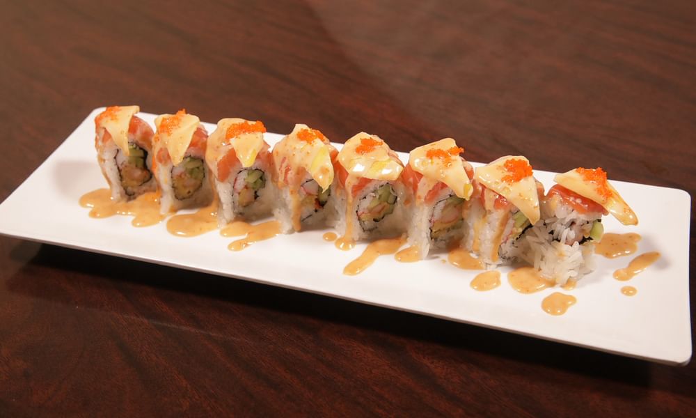 O.U Roll (8 pc)