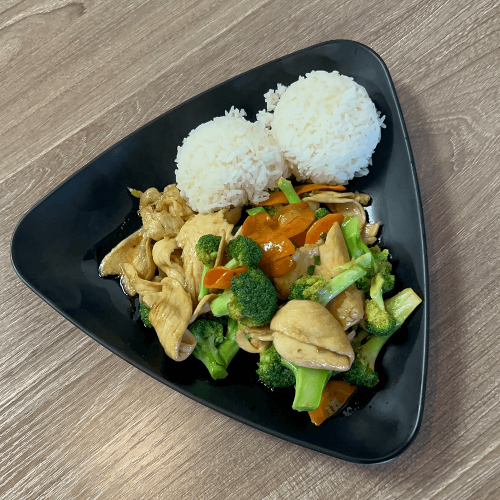 CS6. Stir-Fried Broccoli - Steam Rice