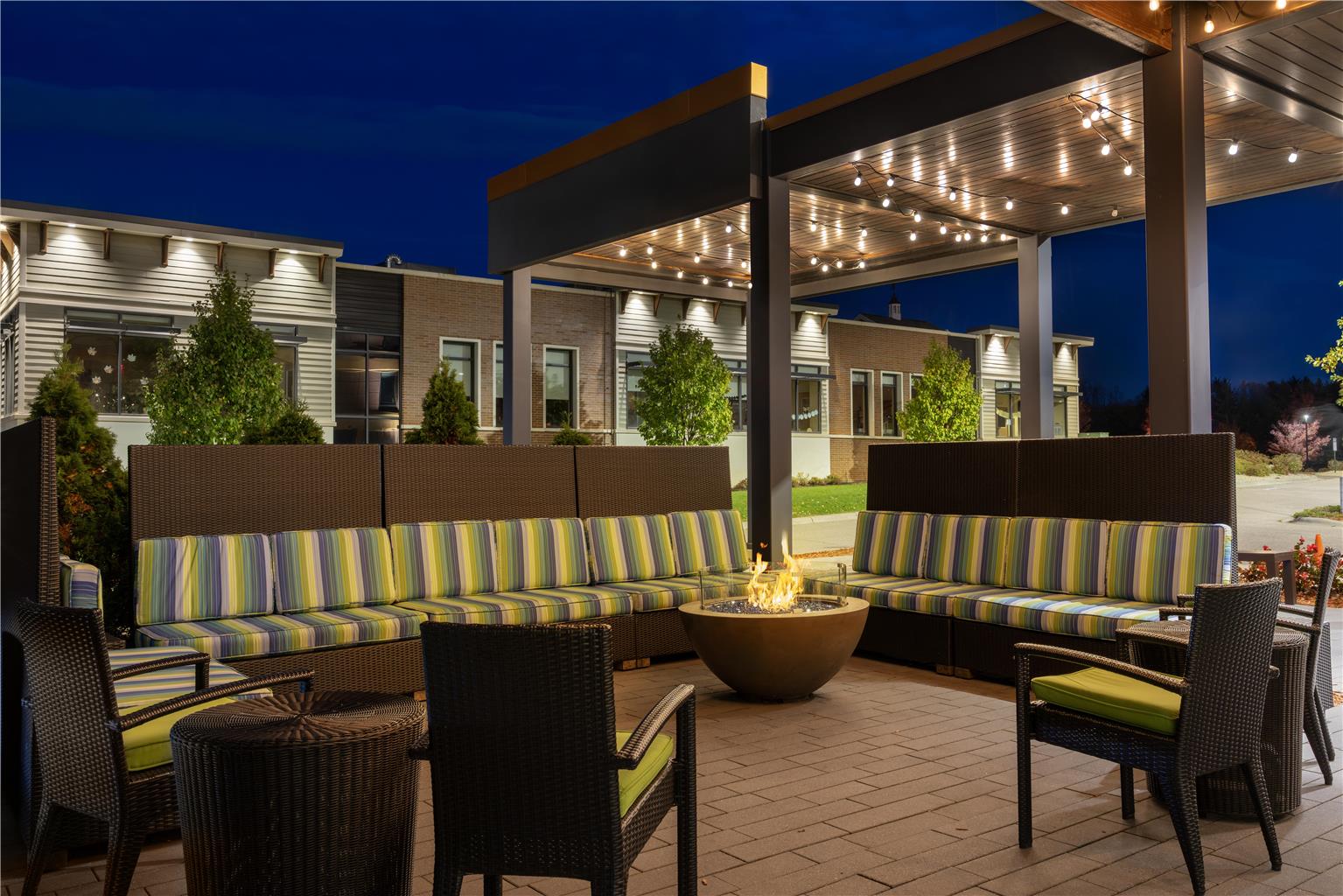 Home2 Suites by Hilton Minneapolis-Eden Prairie Image