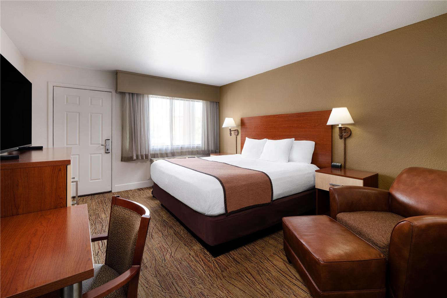 Best Western Discovery Inn Image